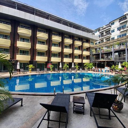 Baron Beach Hotel Pattaya Extérieur photo