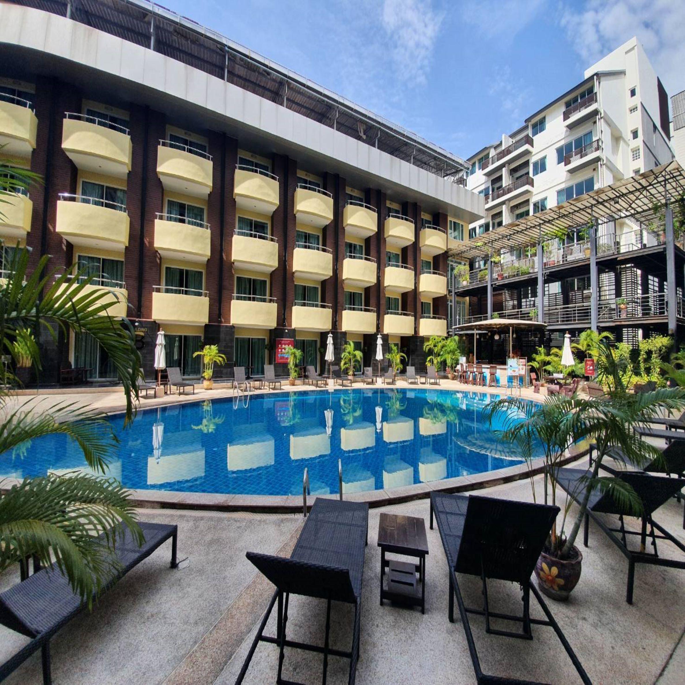 Baron Beach Hotel Pattaya Extérieur photo