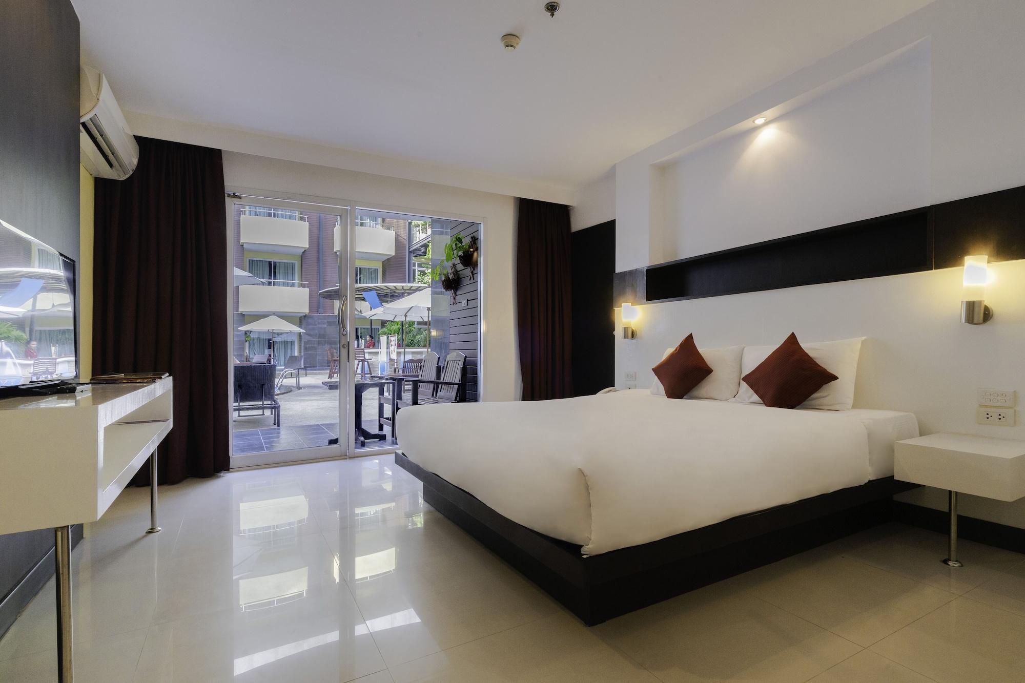 Baron Beach Hotel Pattaya Extérieur photo