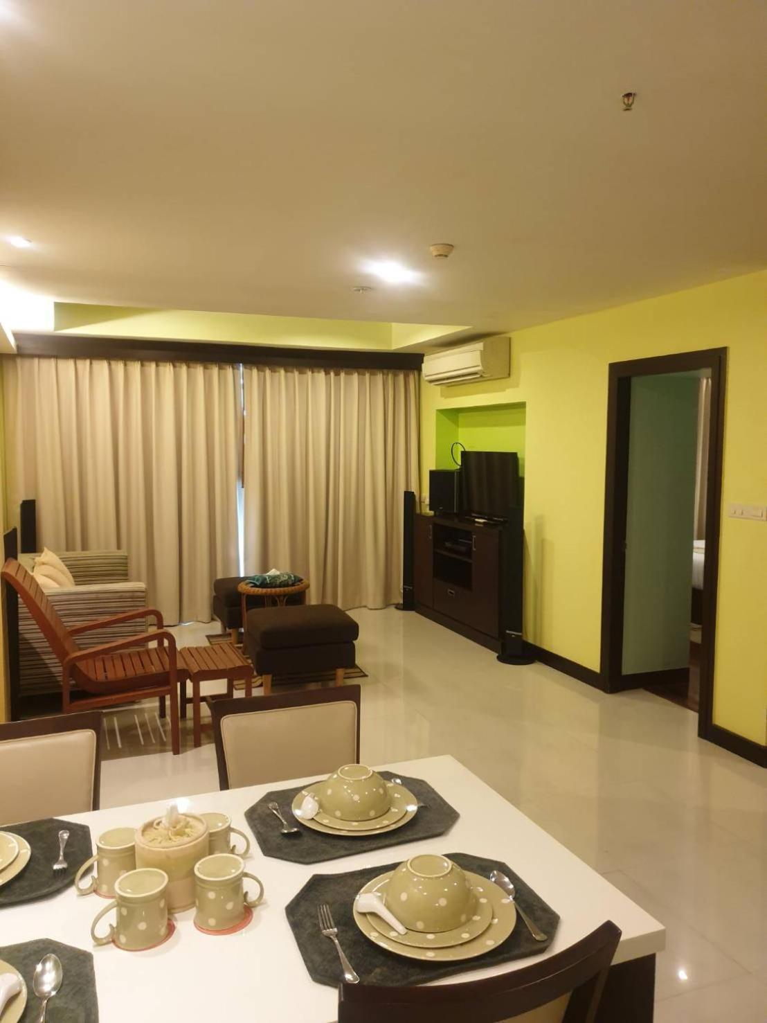 Baron Beach Hotel Pattaya Extérieur photo