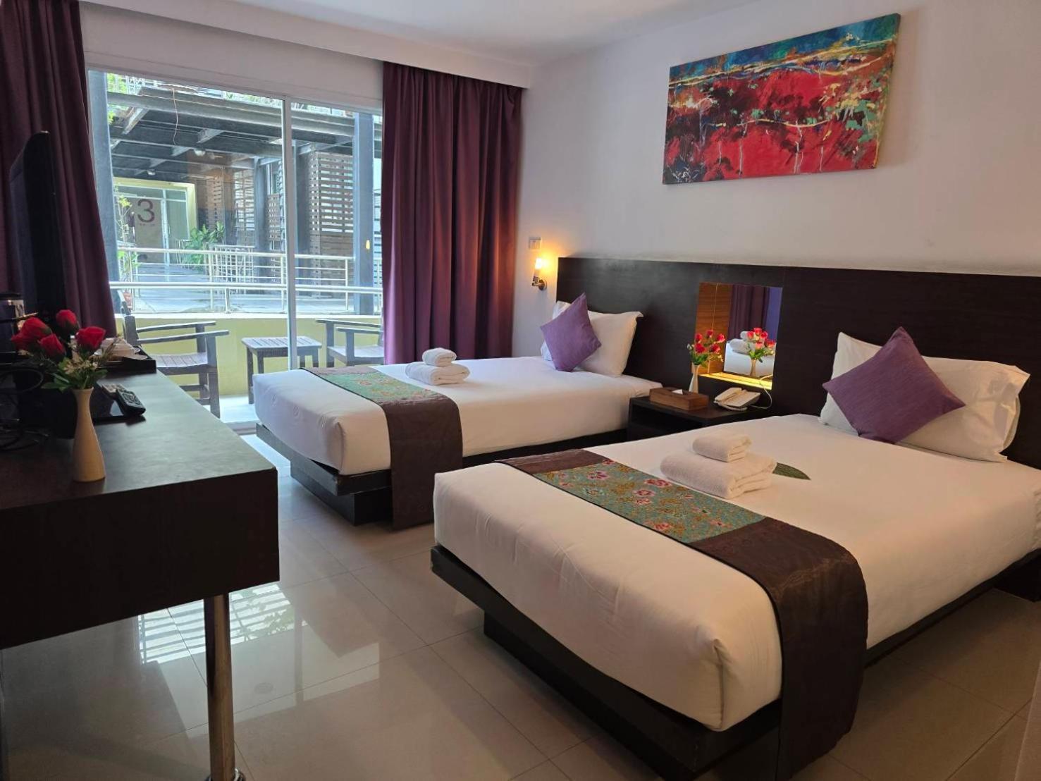 Baron Beach Hotel Pattaya Extérieur photo