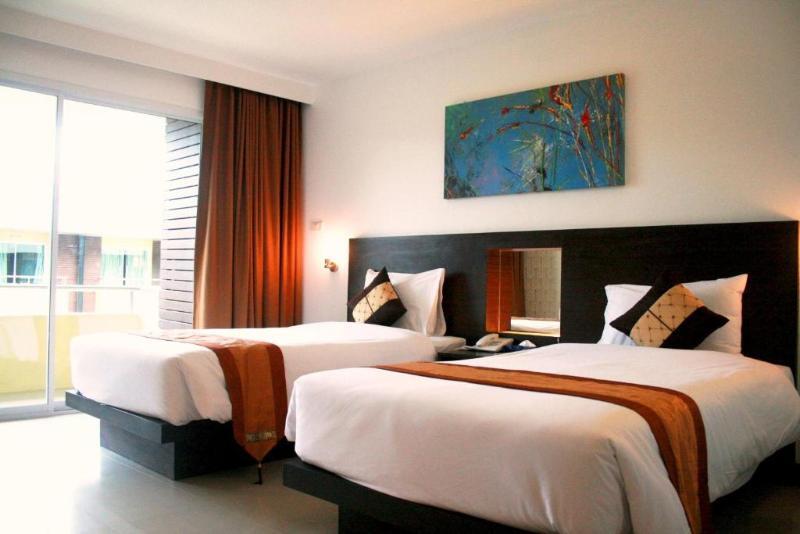 Baron Beach Hotel Pattaya Extérieur photo